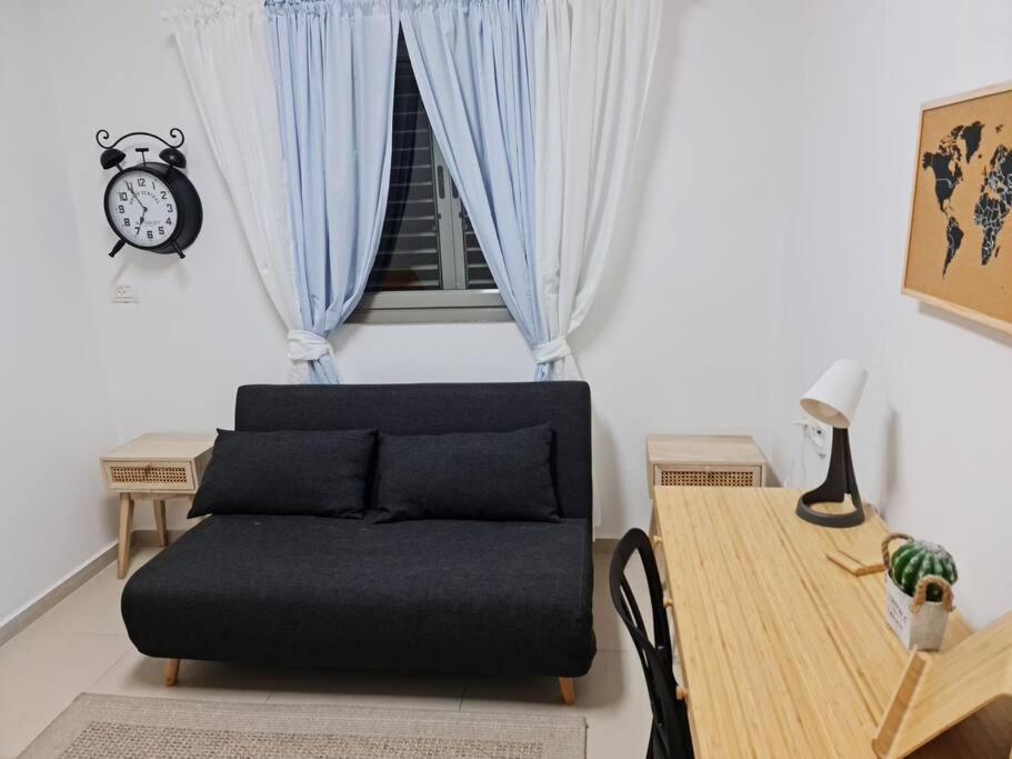 מרחק נגיעה בתקווה Διαμέρισμα Petach Tikva Εξωτερικό φωτογραφία