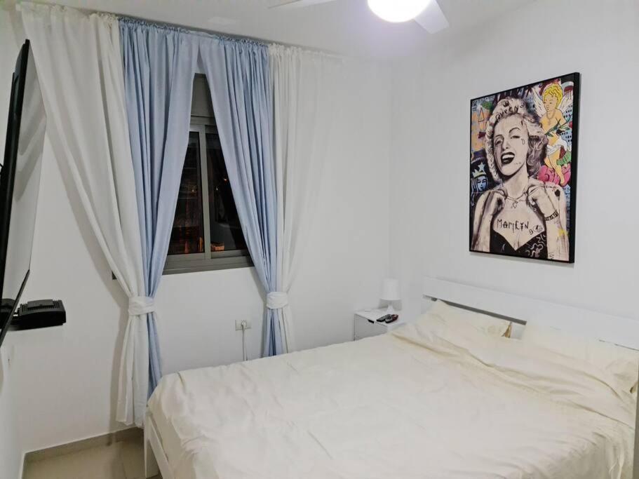 מרחק נגיעה בתקווה Διαμέρισμα Petach Tikva Εξωτερικό φωτογραφία